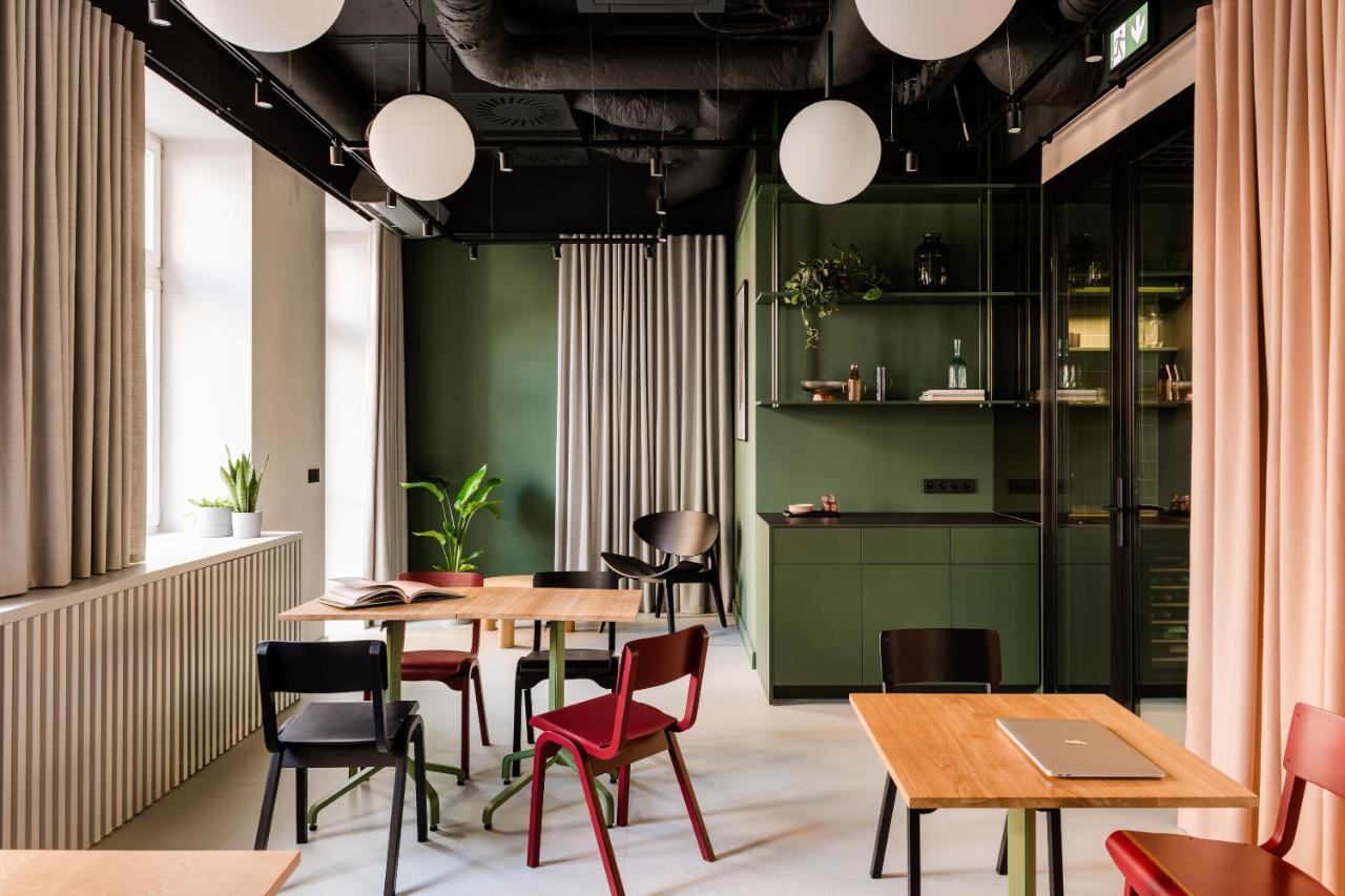 Plantonia Aparthotel Krakow Ngoại thất bức ảnh